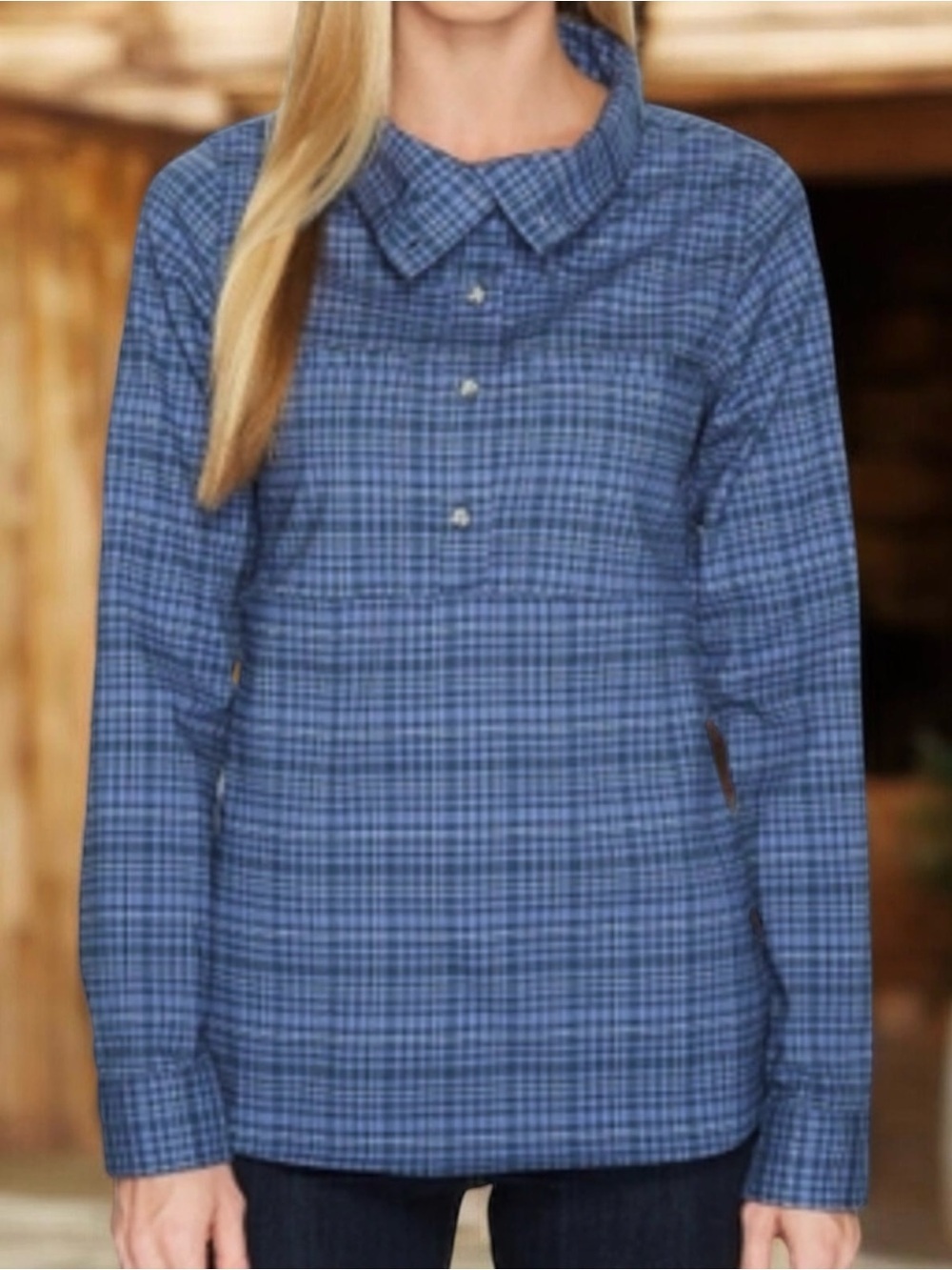 Mountain Hardwear Blue Plaid Acadia Popover Stretch Shirt. size Medium